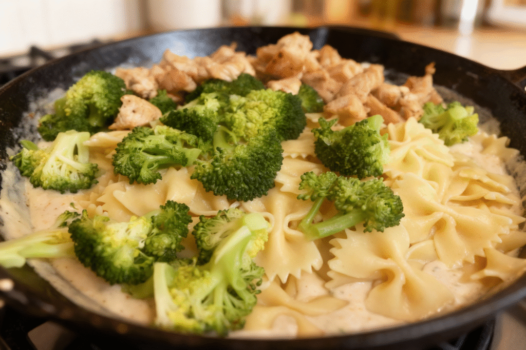Chicken and Broccoli Alfredo Pasta