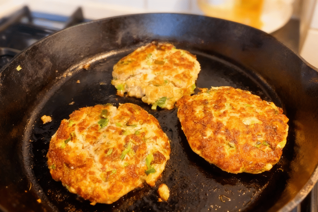 Easy Salmon Burgers
