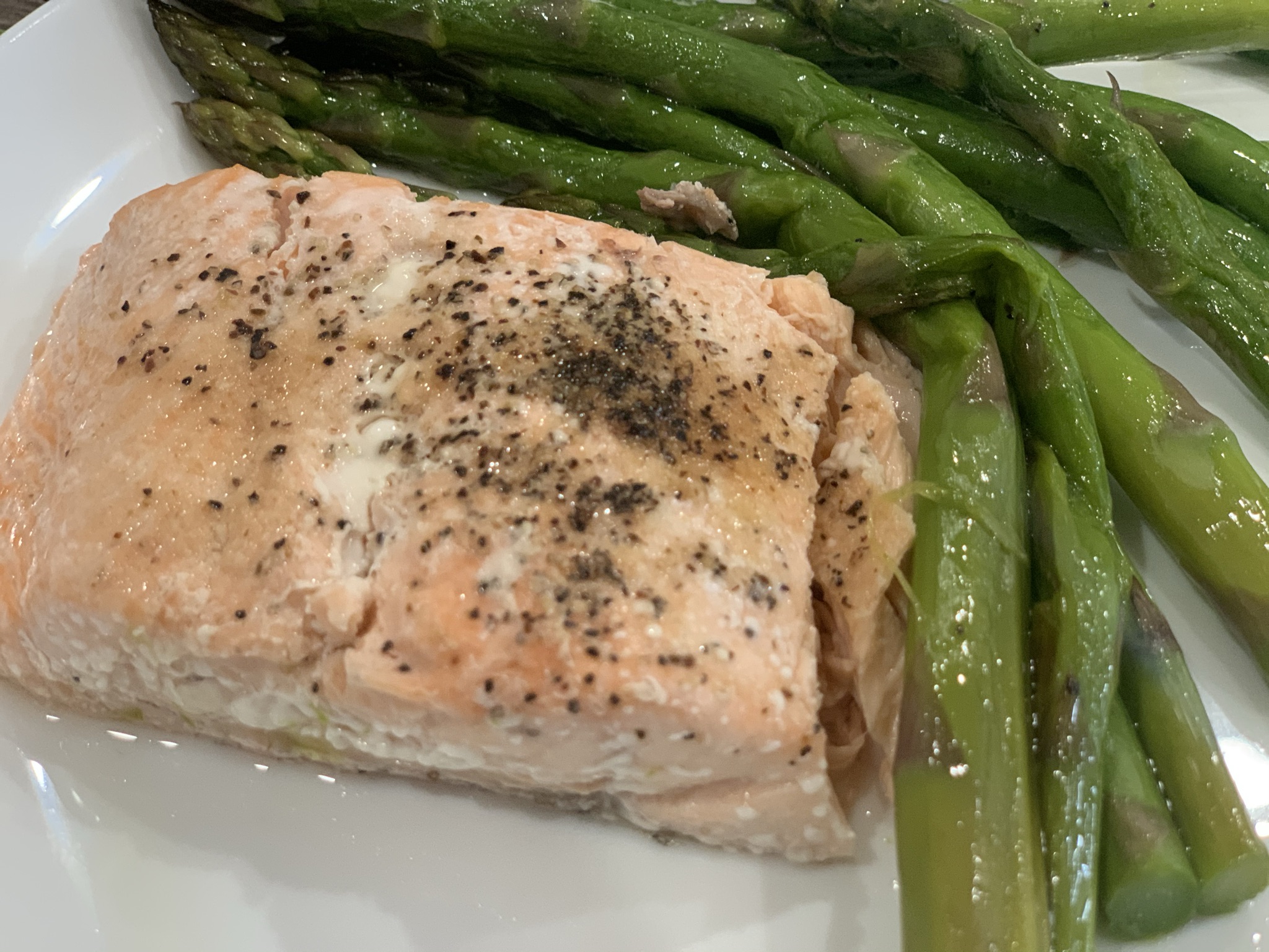 Salmon and Asparagus in Foil - HaveRecipes.com