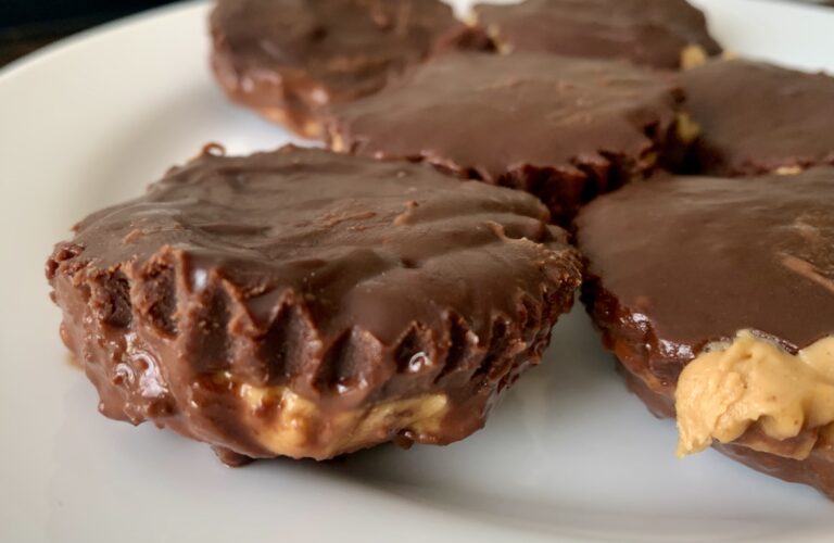 Quick Chocolate Peanut Butter Cups