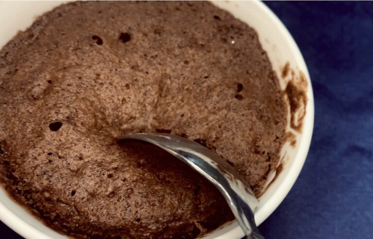 5-Minute Microwave Mug Brownie
