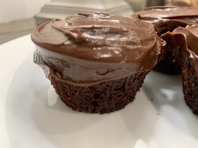 Double Chocolate Fudge Cupcakes