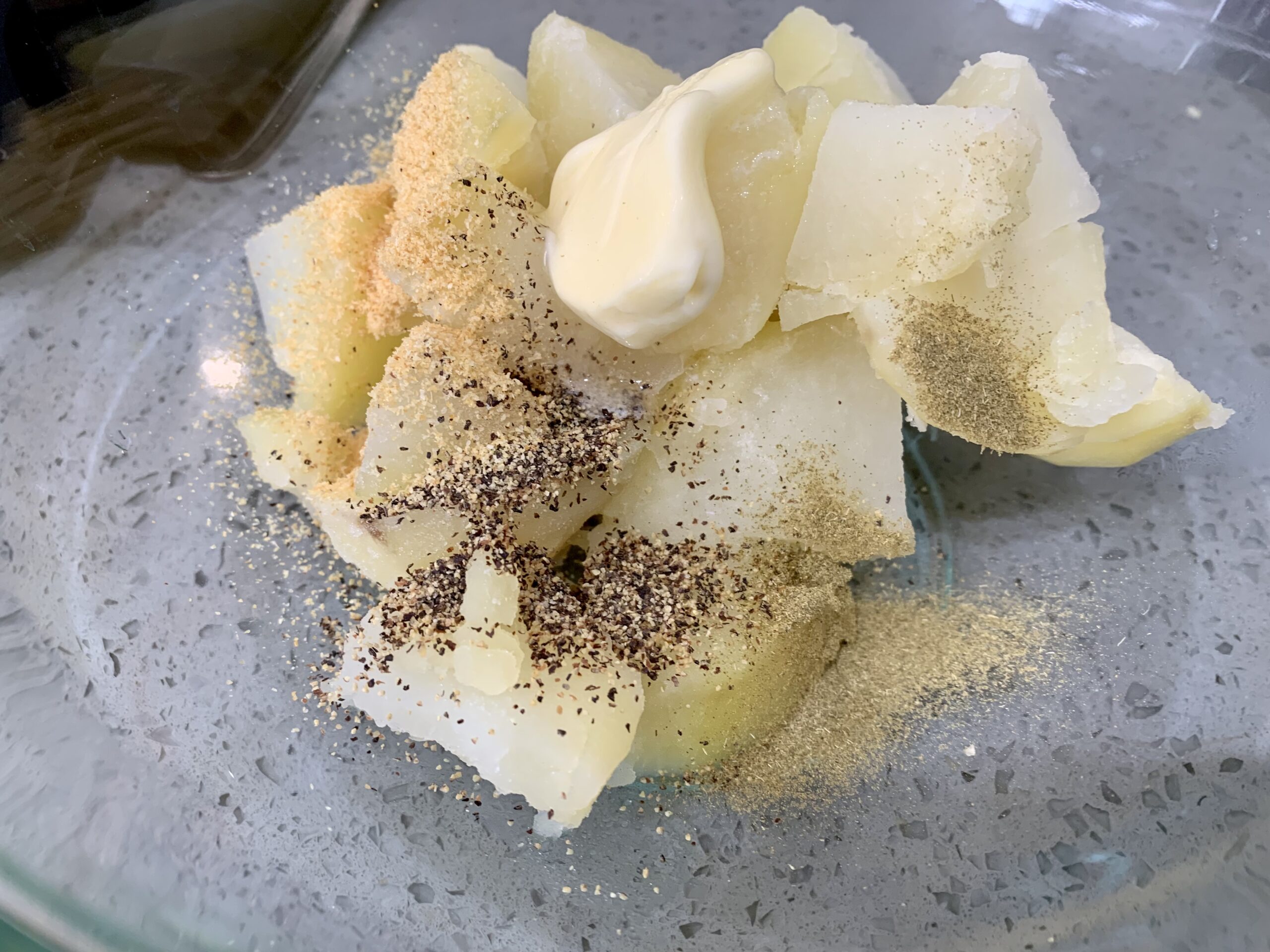The Best Garlic Mashed Potatoes - HaveRecipes.com