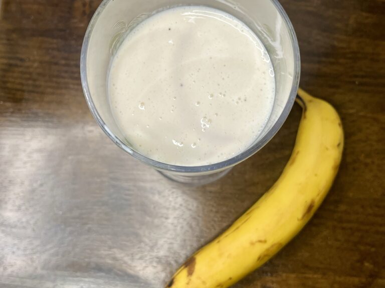 Refreshing Banana Smoothie