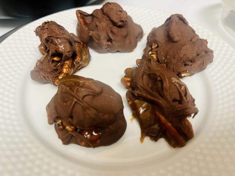 Chocolate Caramel Pecan Clusters
